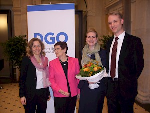 Caroline von Gall, Preisträgerin 2008, mit Angelika Nußberger, DGO-Präsidentin Rita Süssmuth und Andreas Steininger; ©DGO