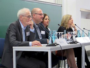 Eröffnungsdiskussion mit Dietrich Beyrau, Jan Kusber, Julia Eichenberg und Marie-Janine Calic