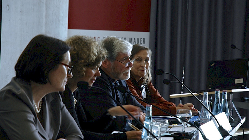 Irina Scherbakowa, Heike Dörrenbächer, Reinhold Vetter und Irina Bekeshkina