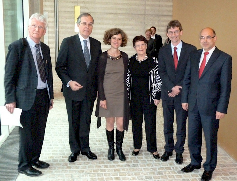 v.l.n.r.: Wolfgang Eichwede, Maurice Gourdault-Montagne, Heike Dörrenbächer, Rita Süssmuth, Martin Koopmann und Dieter Bingen