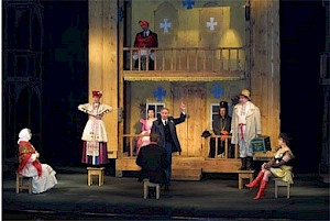 Theaterstück „Tutejšyja“ / „Die Hiesigen“ am Janka-Kupala Theater Quelle: www.90s.by